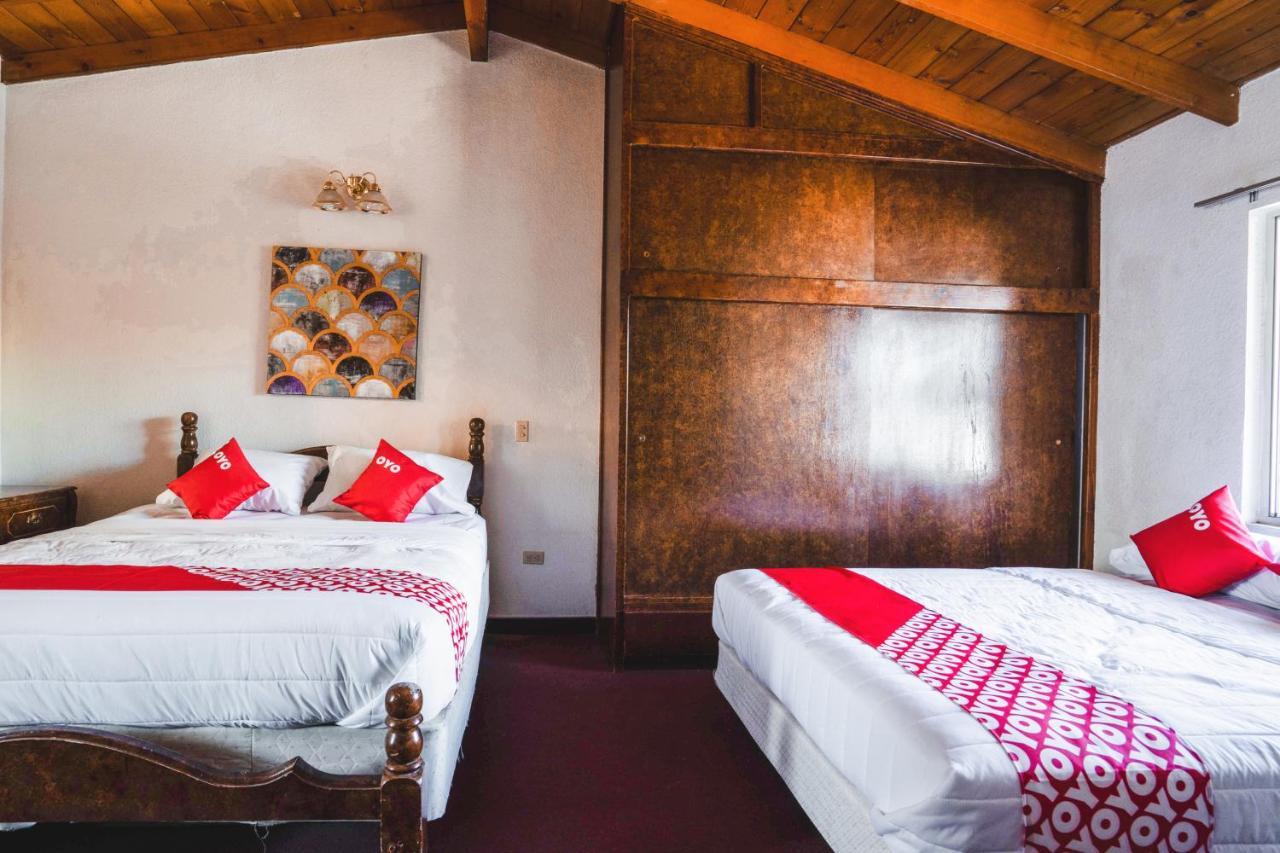 Oyo Hotel Cocobeach, Ensenada Exterior photo